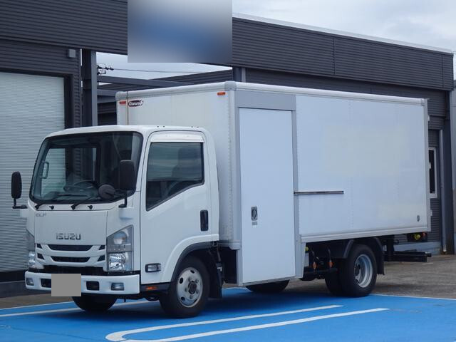 いすゞエルフパネルバン小型（2t・3t）[写真03]