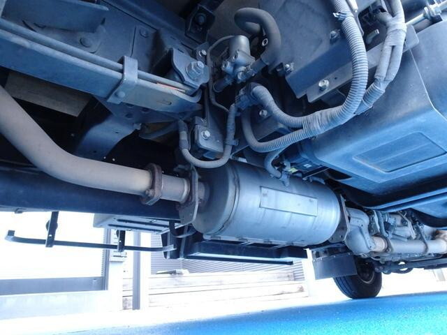 いすゞエルフパネルバン小型（2t・3t）[写真38]