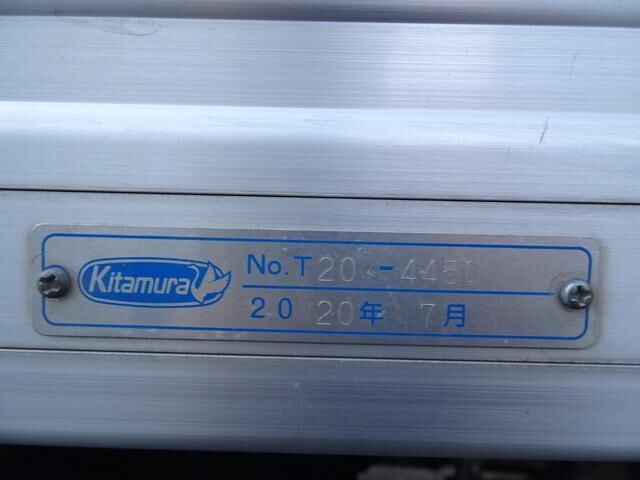 いすゞエルフパネルバン小型（2t・3t）[写真06]