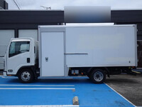 いすゞエルフパネルバン小型（2t・3t）[写真08]