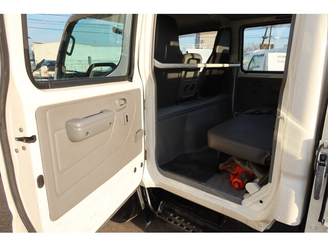 トヨタトヨエースダブルキャブ（Wキャブ）小型（2t・3t）[写真22]