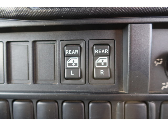 トヨタトヨエースダブルキャブ（Wキャブ）小型（2t・3t）[写真37]