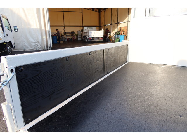 トヨタトヨエースダブルキャブ（Wキャブ）小型（2t・3t）[写真09]