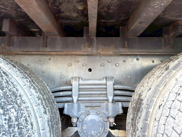 三菱ふそうスーパーグレートスクラップ運搬車大型（10t）[写真09]