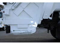 いすゞエルフパッカー車（塵芥車）小型（2t・3t）[写真25]