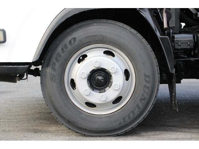 いすゞエルフパッカー車（塵芥車）小型（2t・3t）[写真27]