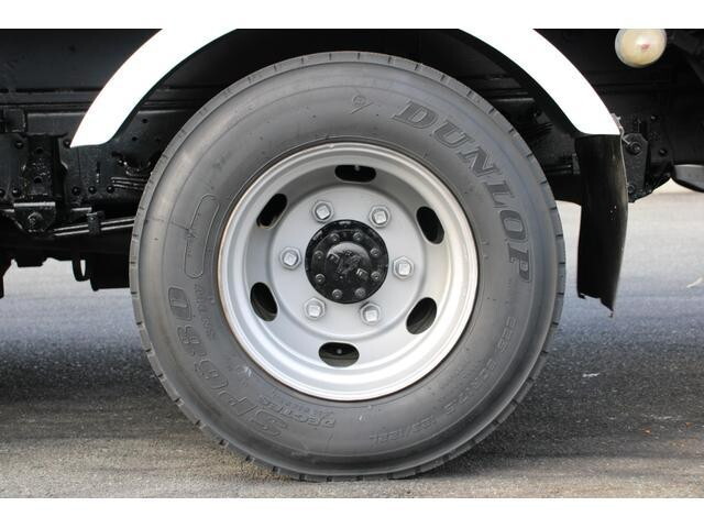 いすゞエルフパッカー車（塵芥車）小型（2t・3t）[写真28]