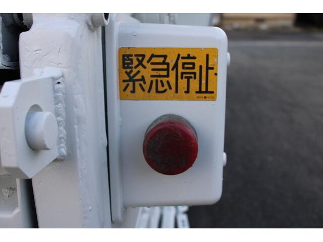 いすゞエルフパッカー車（塵芥車）小型（2t・3t）[写真29]