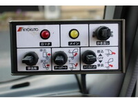 いすゞエルフパッカー車（塵芥車）小型（2t・3t）[写真37]