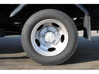 三菱ふそうキャンター平ボディ小型（2t・3t）[写真27]