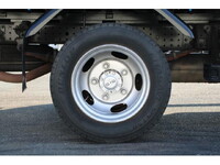 三菱ふそうキャンター平ボディ小型（2t・3t）[写真28]