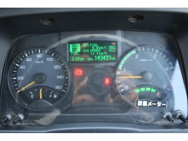 三菱ふそうキャンター平ボディ小型（2t・3t）[写真30]