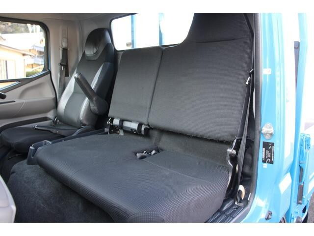 三菱ふそうキャンター平ボディ小型（2t・3t）[写真39]