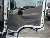 日産アトラスダブルキャブ（Wキャブ）小型（2t・3t）[写真20]