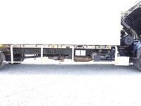 いすゞフォワードアルミバン中型（4t）[写真13]