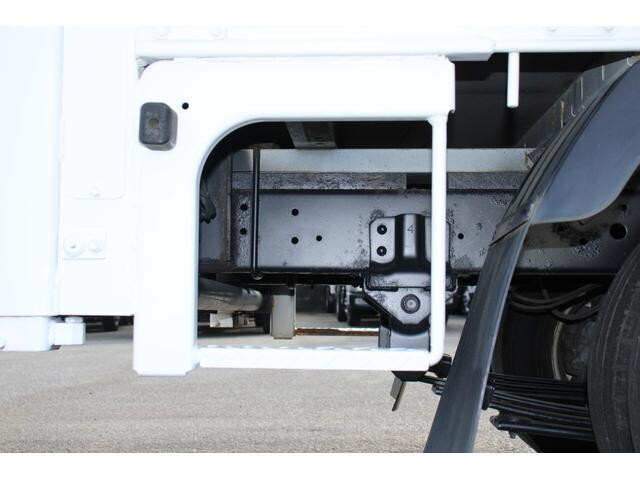 日野デュトロダブルキャブ（Wキャブ）小型（2t・3t）[写真16]