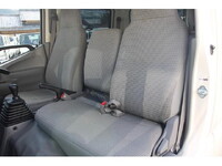 日野デュトロダブルキャブ（Wキャブ）小型（2t・3t）[写真34]