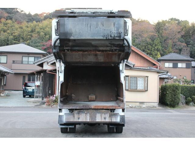 日野デュトロパッカー車（塵芥車）小型（2t・3t）[写真21]