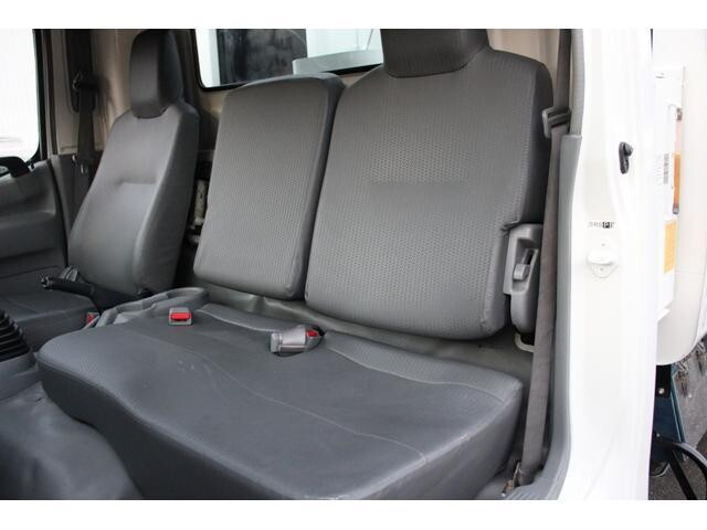 日野デュトロパッカー車（塵芥車）小型（2t・3t）[写真38]