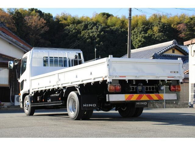 日野レンジャー平ボディ中型（4t）[写真02]