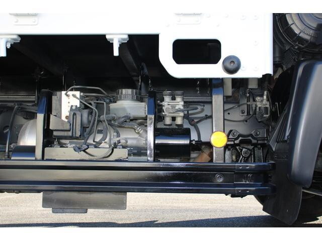 日野レンジャー平ボディ中型（4t）[写真20]