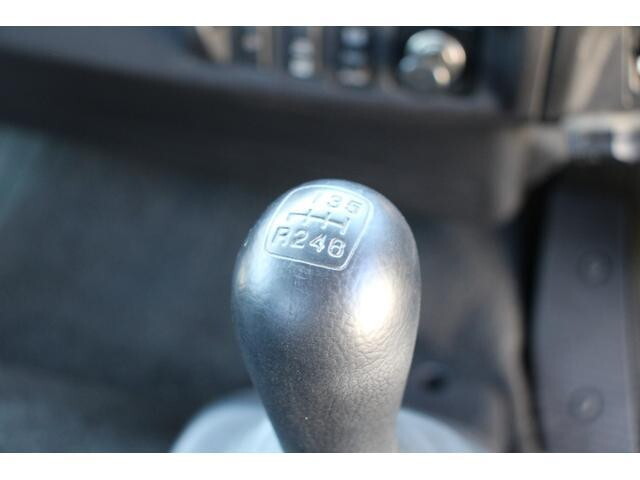 日野レンジャー平ボディ中型（4t）[写真35]