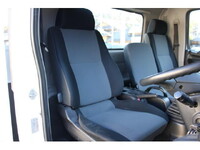 日野レンジャー平ボディ中型（4t）[写真39]