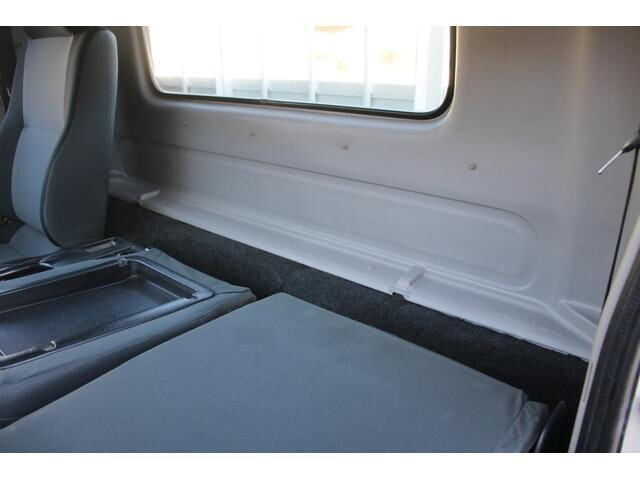 日野レンジャー平ボディ中型（4t）[写真39]