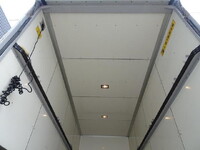 三菱ふそうキャンターアルミバン小型（2t・3t）[写真19]