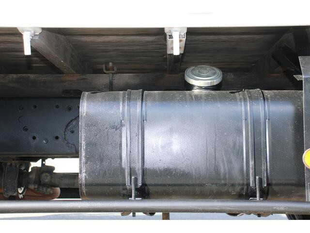 日野レンジャークレーン4段中型（4t）[写真24]