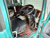 UDトラックスクオン深ダンプ（土砂禁ダンプ）大型（10t）[写真34]