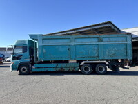 UDトラックスクオン深ダンプ（土砂禁ダンプ）大型（10t）[写真06]