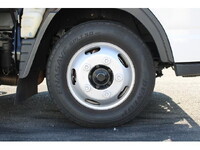 三菱ふそうキャンター冷凍車（冷蔵車）小型（2t・3t）[写真29]