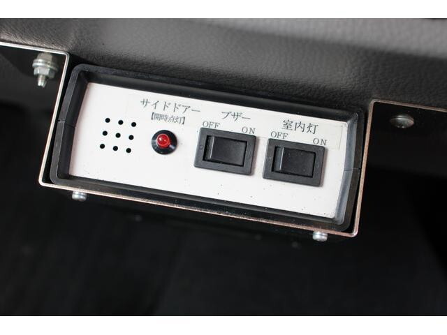 三菱ふそうキャンター冷凍車（冷蔵車）小型（2t・3t）[写真35]