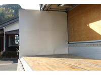 いすゞフォワードアルミウイング中型（4t）[写真16]