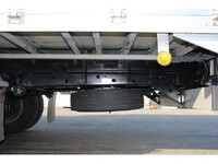 いすゞフォワードアルミウイング中型（4t）[写真24]