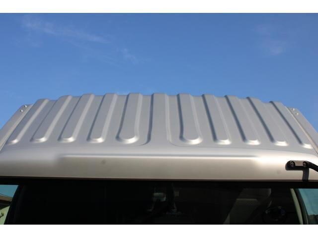 いすゞフォワードアルミウイング中型（4t）[写真09]