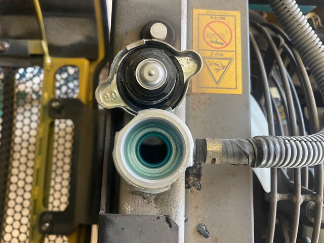 コマツミニユンボ（ミニバックホー）[写真14]