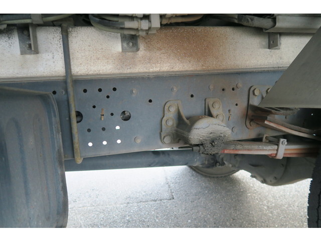 いすゞフォワードアルミウイング中型（4t）[写真19]