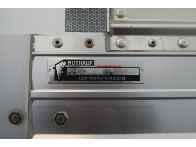 いすゞフォワードアルミウイング中型（4t）[写真23]