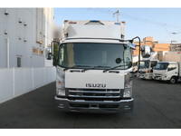 いすゞフォワードアルミウイング中型（4t）[写真06]