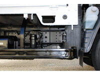 三菱ふそうキャンター平ボディ小型（2t・3t）[写真20]