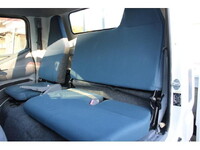 三菱ふそうキャンター平ボディ小型（2t・3t）[写真38]