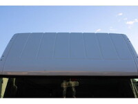 三菱ふそうキャンター平ボディ小型（2t・3t）[写真09]