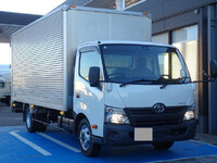トヨタダイナアルミバン小型（2t・3t）[写真01]