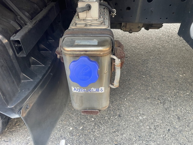 UDトラックスコンドルアルミウイング中型（4t）[写真10]