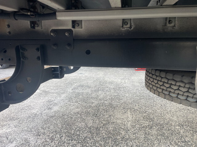 UDトラックスコンドルアルミウイング中型（4t）[写真12]