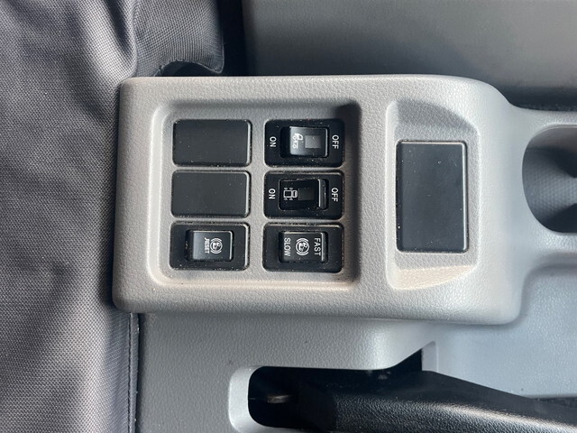 UDトラックスコンドルアルミウイング中型（4t）[写真35]