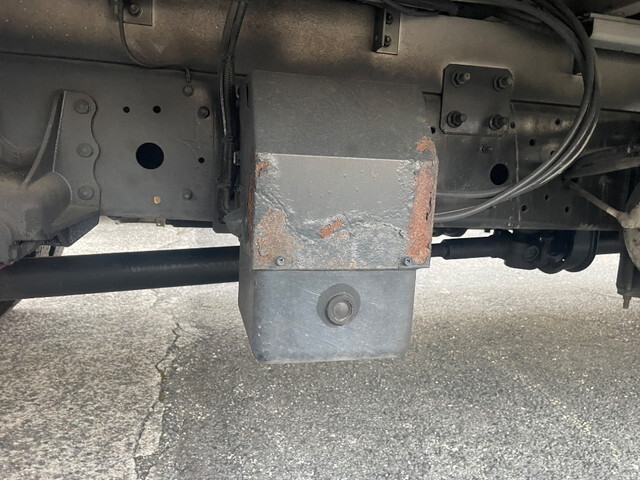 UDトラックスコンドルアルミウイング中型（4t）[写真09]