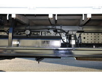 三菱ふそうキャンター平ボディ小型（2t・3t）[写真21]